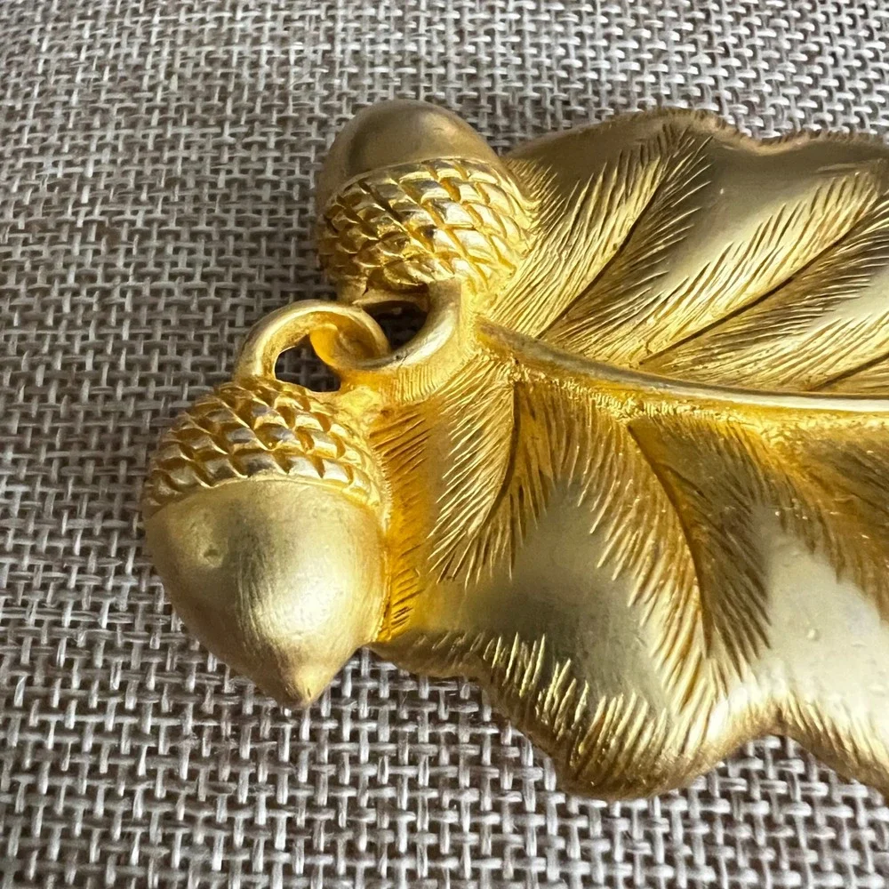 Vintage Paquette Gold Tone Leaf and Acorn Belt Buckle Medium Cottagecore